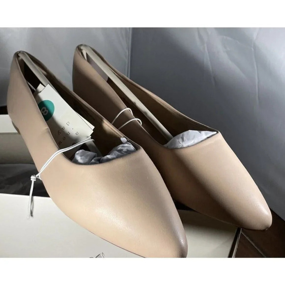 A New Day Corinna Ballet Flats Tan Size 8 Slip-On Shoes With Memory Foam‎ NEW - Picture 1 of 6